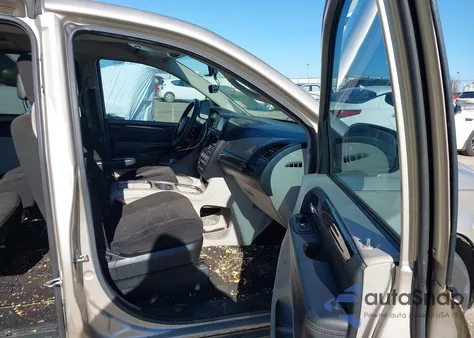 2013 Dodge Grand Caravan Sxt z USA, uszkodzony, nr VIN 2C4RDGCG1DR598804